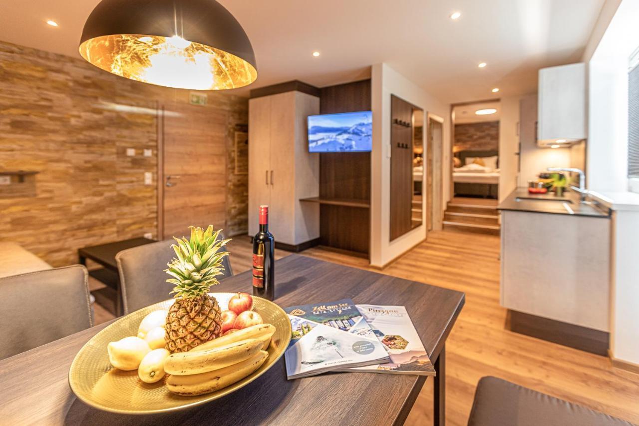 Tevini Boutique Suites By We Rent Zell am See Exteriör bild