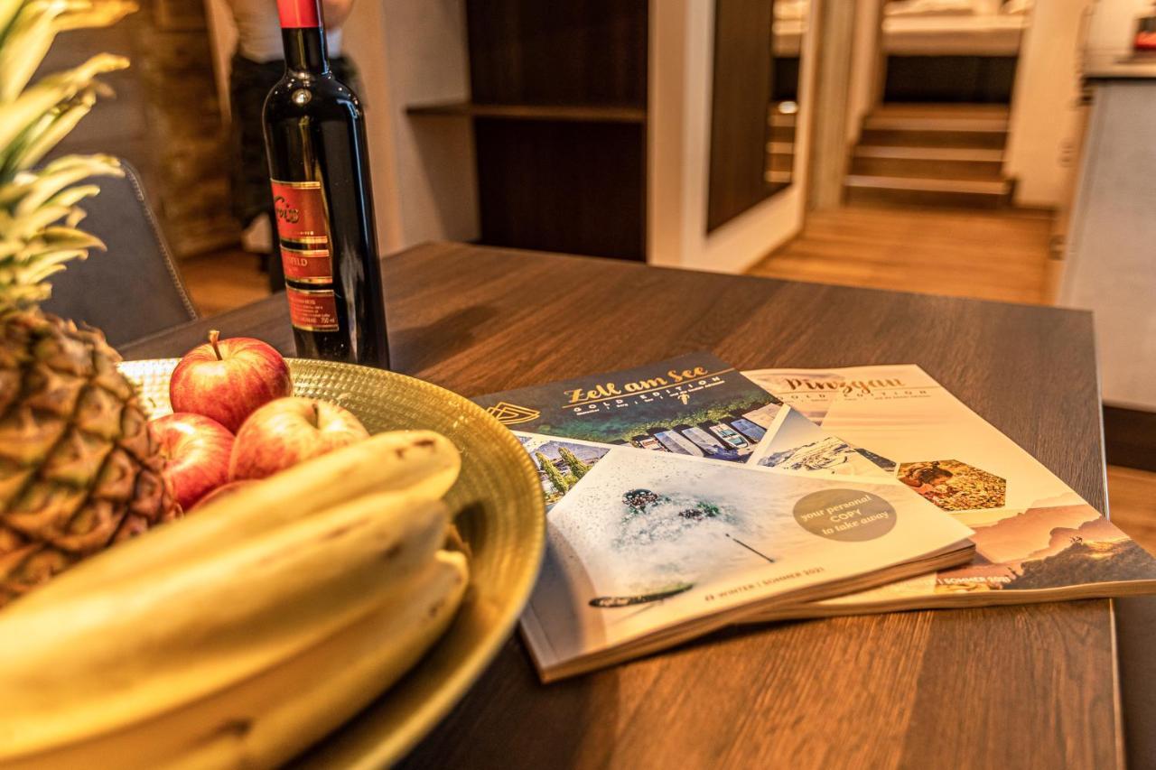 Tevini Boutique Suites By We Rent Zell am See Exteriör bild