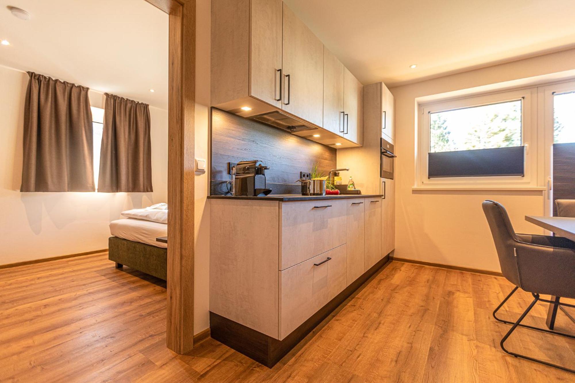 Tevini Boutique Suites By We Rent Zell am See Rum bild