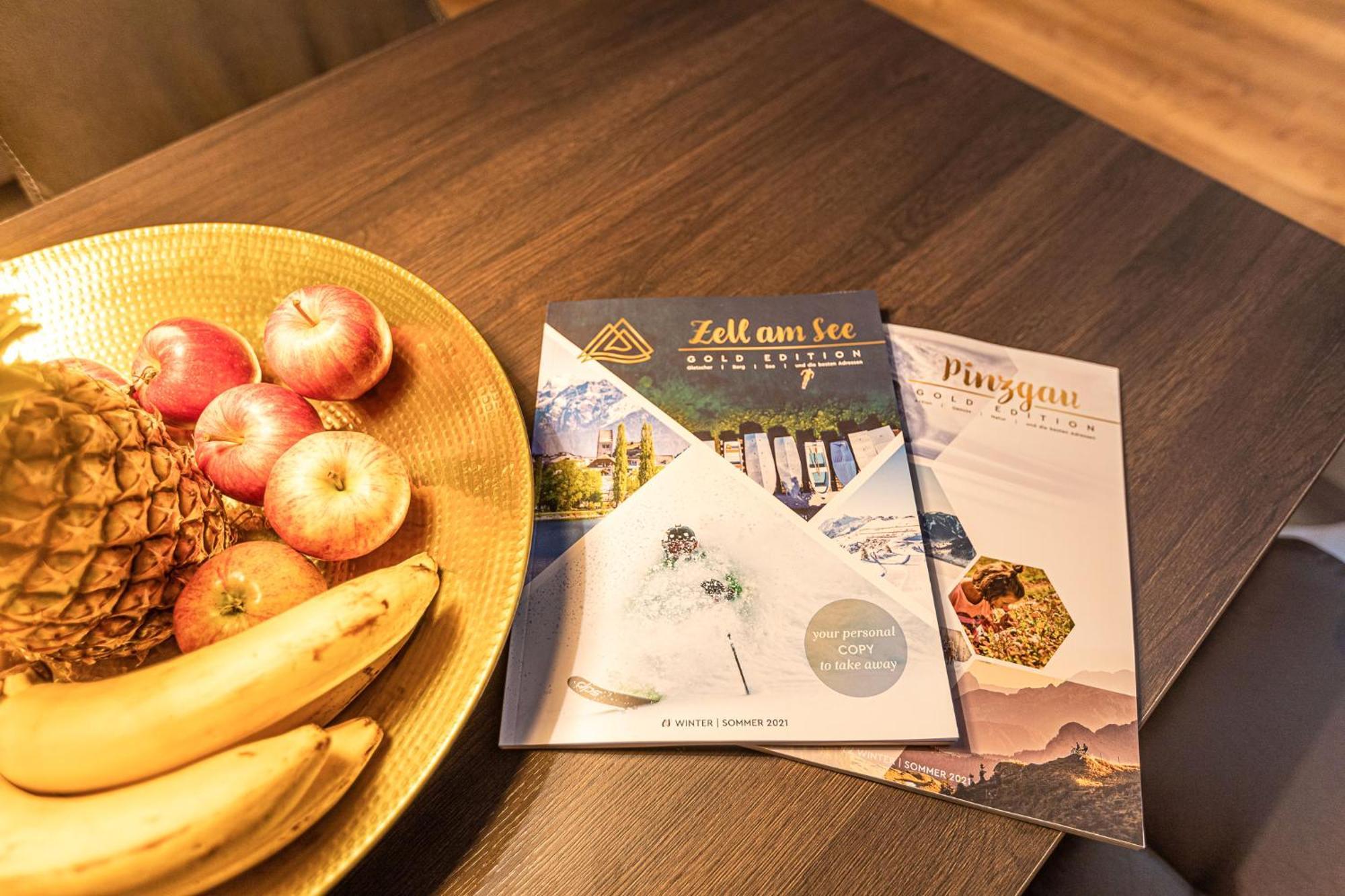 Tevini Boutique Suites By We Rent Zell am See Rum bild